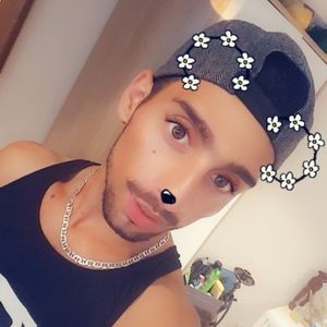 Meet your Posher, Amiri